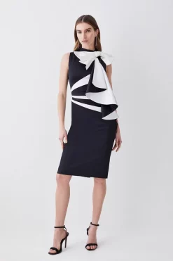 Flash Sale 𧨠Karen Millen Italian Structured Satin Bow Pencil Midi π Dress - mono π
