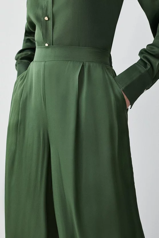 Brand new β¨ Karen Millen Tall Satin Viscose Wide Leg Woven Trousers - khaki π - Image 2