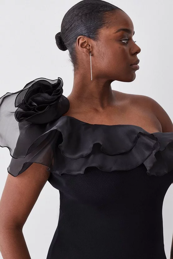 Best deal β€οΈ Karen Millen Plus Size One Shoulder Organza Flower Detail Knit Midi π Dress - black β€οΈ - Image 2