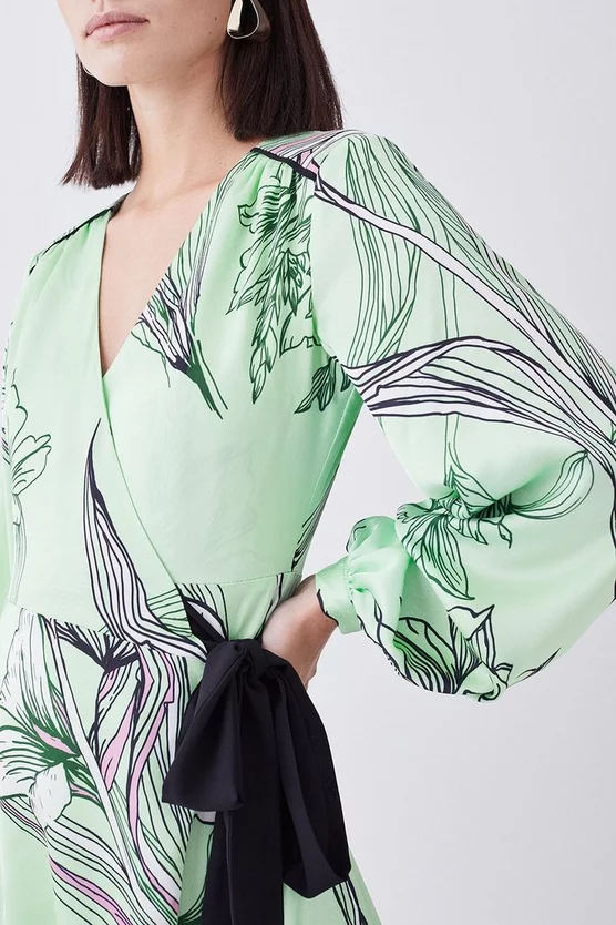 Buy β€οΈ Karen Millen Petite Floral π¨ Hammered Satin Woven Wrap Mini π Dress - green π― - Image 2